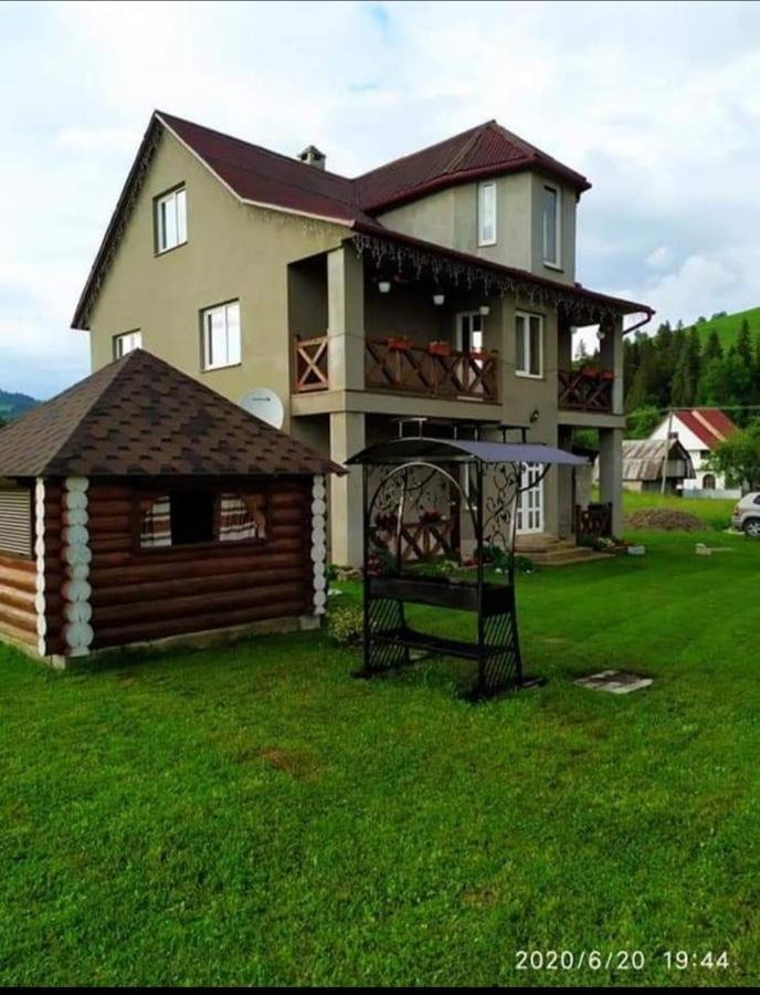 Вилла Карпатські Зорі Пилипец Экстерьер фото